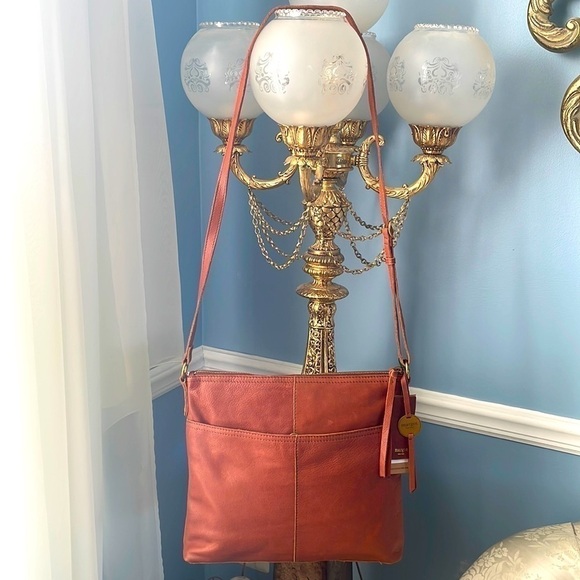 Brand New Margot Genuine Leather Leah Hobo Zip Crossbody Purse Adjustable Strap - Picture 16 of 16